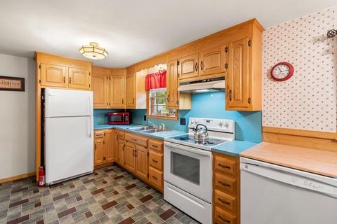 47 Pine St, Franklin, MA 02038 photo 6