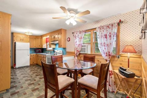 47 Pine St, Franklin, MA 02038 photo 10