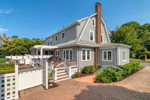 20 Endicott Ave, Marblehead, MA 01945 photo 5