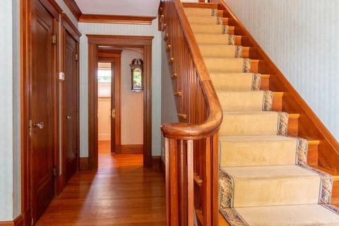 20 Endicott Ave, Marblehead, MA 01945 photo 14