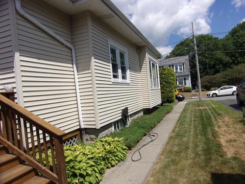 37 Delcar St, Fall River, MA 02720 photo 7