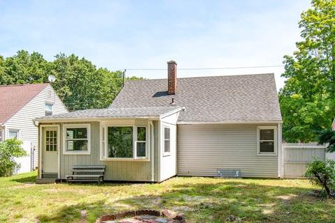 104 Seymour Ave, Springfield, MA 01109 photo 30