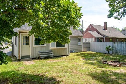 104 Seymour Ave, Springfield, MA 01109 photo 29