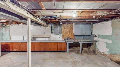 104 Seymour Ave, Springfield, MA 01109 photo 38