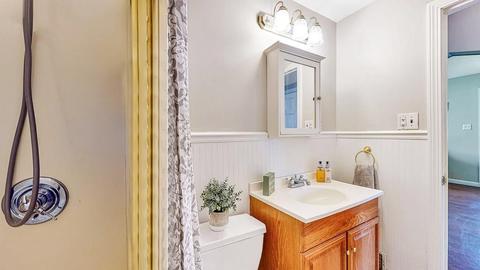 104 Seymour Ave, Springfield, MA 01109 photo 12