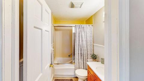 104 Seymour Ave, Springfield, MA 01109 photo 10