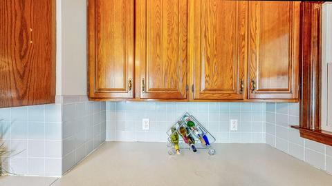 104 Seymour Ave, Springfield, MA 01109 photo 6