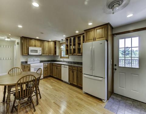 24 Circuit Ave E, Worcester, MA 01603 photo 21