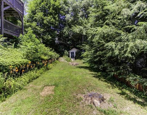 24 Circuit Ave E, Worcester, MA 01603 photo 5
