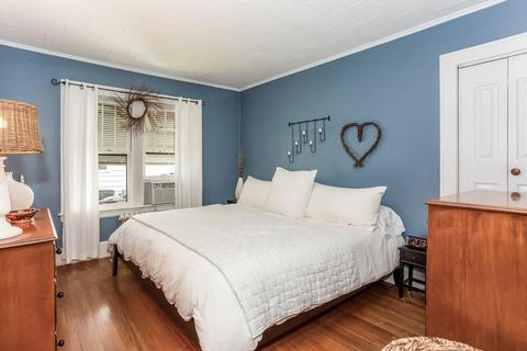 106 Ardmore St, Springfield, MA 01104 photo 12