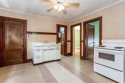 106 Ardmore St, Springfield, MA 01104 photo 24