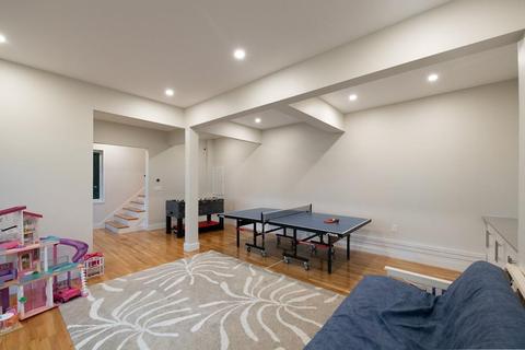 154 Rawson Rd, Brookline, MA 02445 photo 32