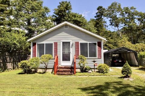 17 Ryder St, Wareham, MA 02532 photo 1
