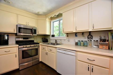 31 Proctor Rd, Townsend, MA 01469 photo 8