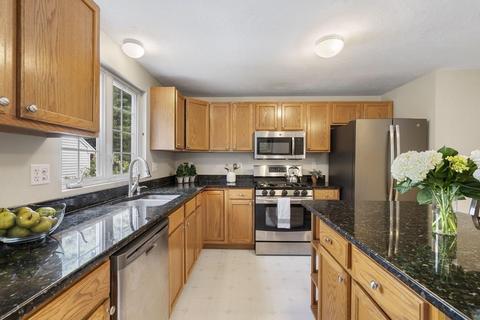 13 Heritage Path, Millis, MA 02054 photo 15