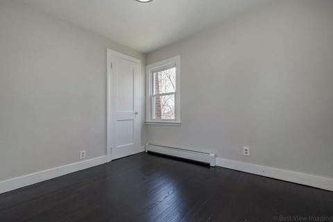 184 Clark St, Worcester, MA 01606 photo 22
