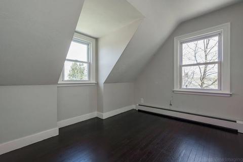184 Clark St, Worcester, MA 01606 photo 28