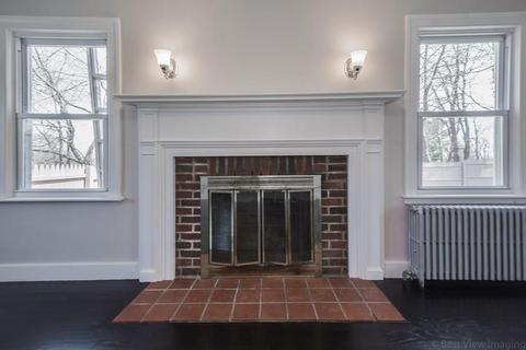 184 Clark St, Worcester, MA 01606 photo 12