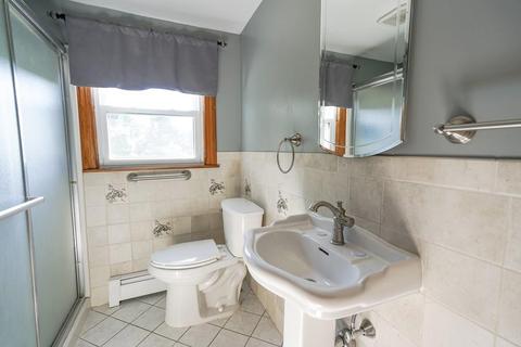 215 Greenwich Rd, Ware, MA 01082 photo 15