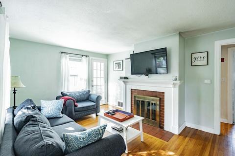 80 East St, Springfield, MA 01104 photo 20