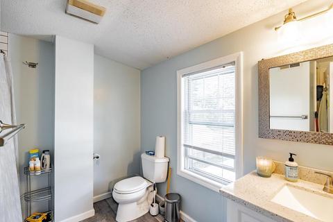80 East St, Springfield, MA 01104 photo 18