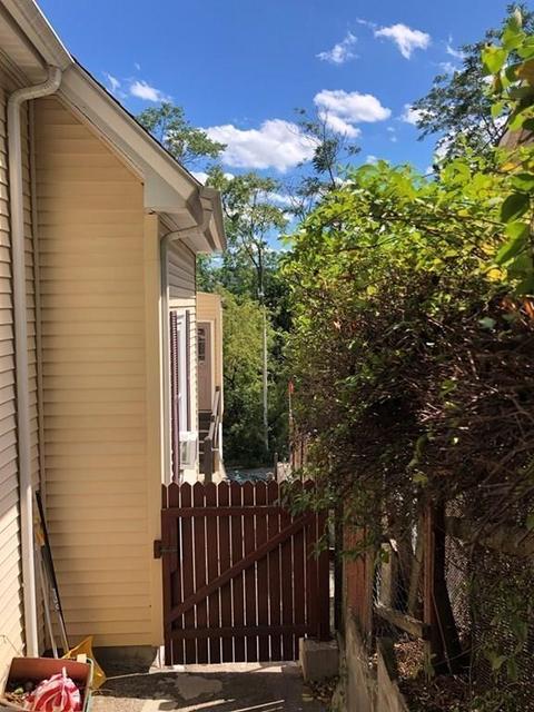 23 Chilmark St, Worcester, MA 01604 photo 27