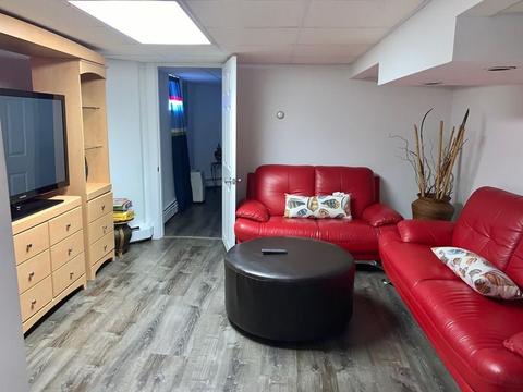 159 Shawmut St, Fall River, MA 02720 photo 25