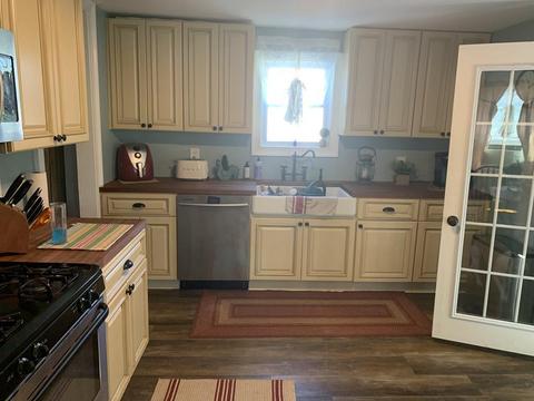 108 Whittier St, Fall River, MA 02724 photo 2
