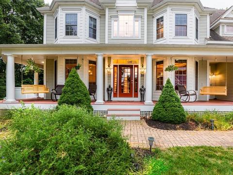 35 Dairy Dr, Upton, MA 01568 photo 2