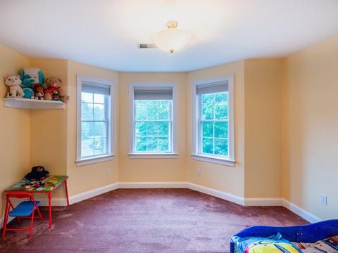 35 Dairy Dr, Upton, MA 01568 photo 17