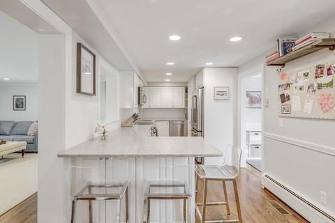 214 Great Plain Ave, Needham, MA 02492 photo 3