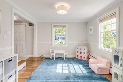 214 Great Plain Ave, Needham, MA 02492 photo 10