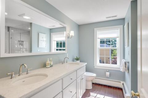214 Great Plain Ave, Needham, MA 02492 photo 18