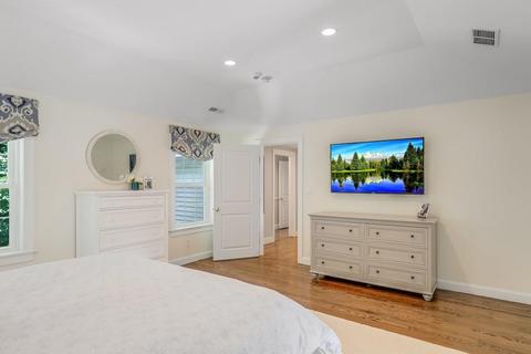 214 Great Plain Ave, Needham, MA 02492 photo 14