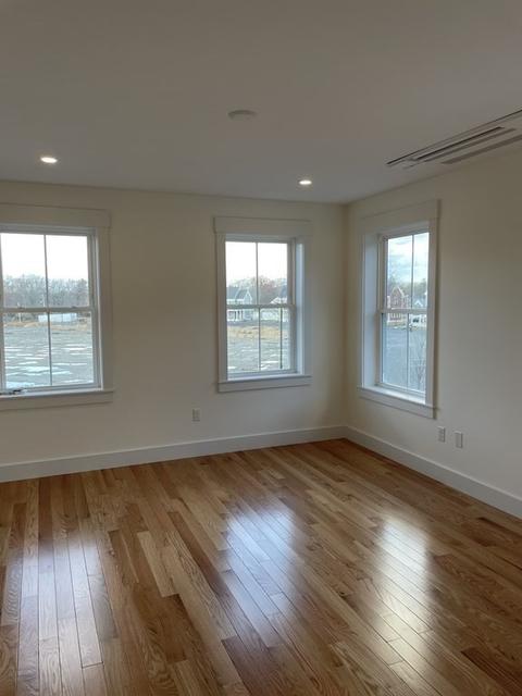 8 Bradley Cir, Devens, MA 01434 photo 25