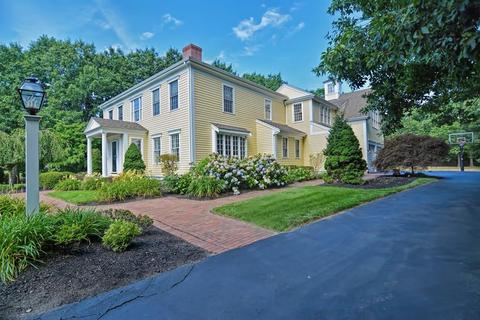 4 Franklin Rodgers Rd, Hingham, MA 02043 photo 2