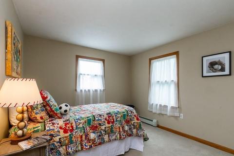 31 Fowler St, Upton, MA 01568 photo 18