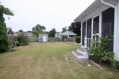 2 Upton St, Fairhaven, MA 02719 photo 14