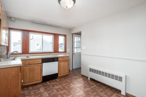 38 Wilbur St, Everett, MA 02149 photo 6