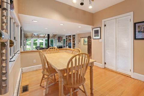 106 Oak St, Reading, MA 01867 photo 23