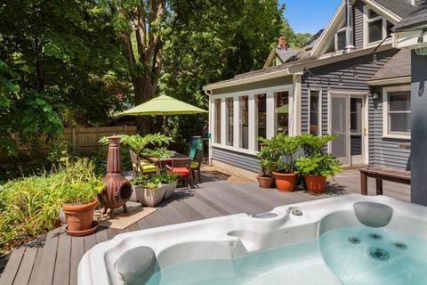 106 Oak St, Reading, MA 01867 photo 8