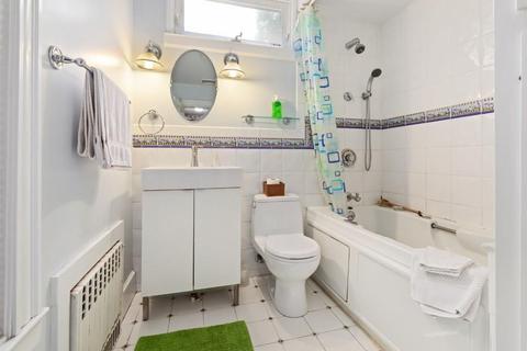 106 Oak St, Reading, MA 01867 photo 41