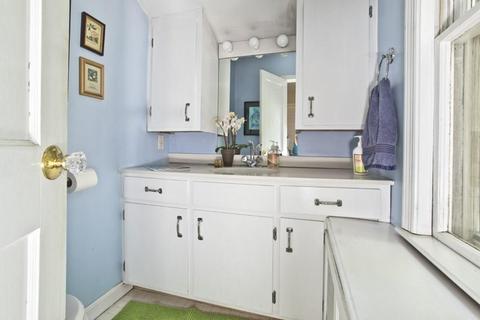 106 Oak St, Reading, MA 01867 photo 32