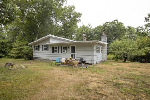 4 Elm St, Berkley, MA 02779 photo 4