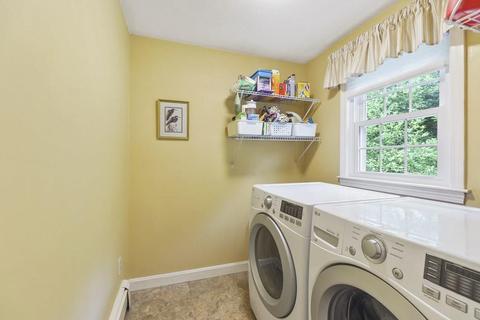 65 Taylor Rd, Acton, MA 01720 photo 12