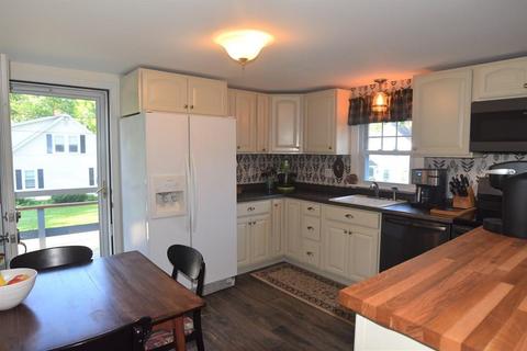 217 Brattle St, Athol, MA 01331 photo 2