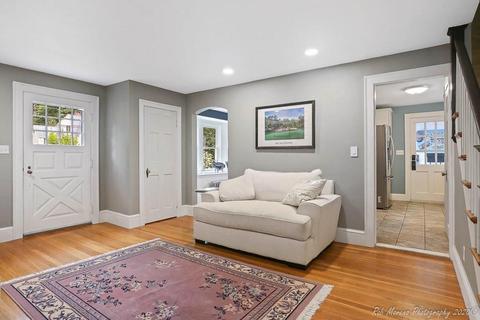 49 Corning St, Beverly, MA 01915 photo 12