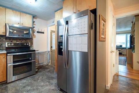 33 Sparrow Dr, Springfield, MA 01119 photo 6