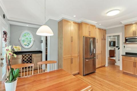 38 Pearson St, Beverly, MA 01915 photo 16