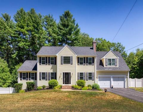 134 Chestnut St, Upton, MA 01568 photo 1